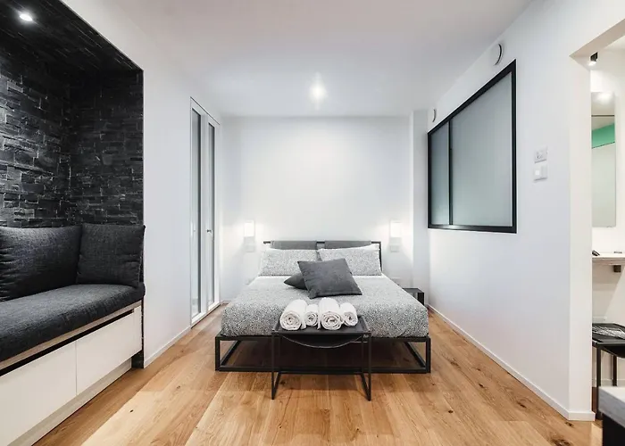 Lägenhet Cressoni Suite-downtown *