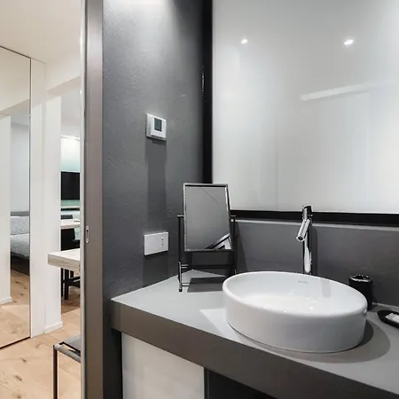 Cressoni Suite-downtown Apartment *