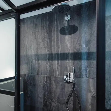 Cressoni Suite-downtown Apartment