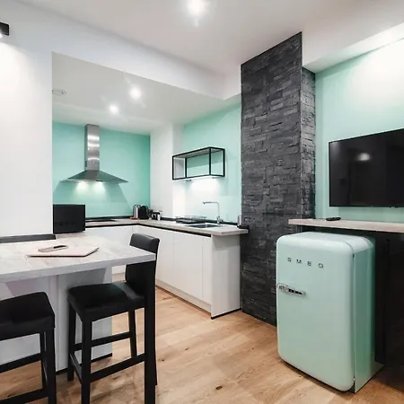 Cressoni Suite-downtown Como